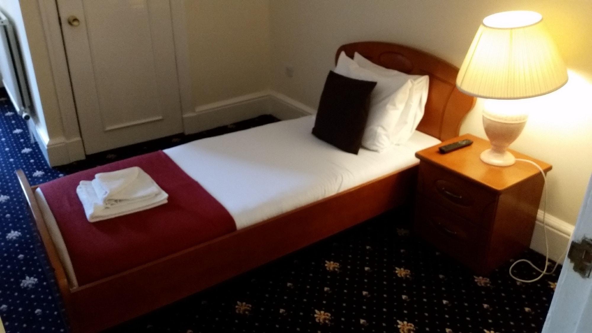 Adamton Country House Hotel Prestwick Buitenkant foto