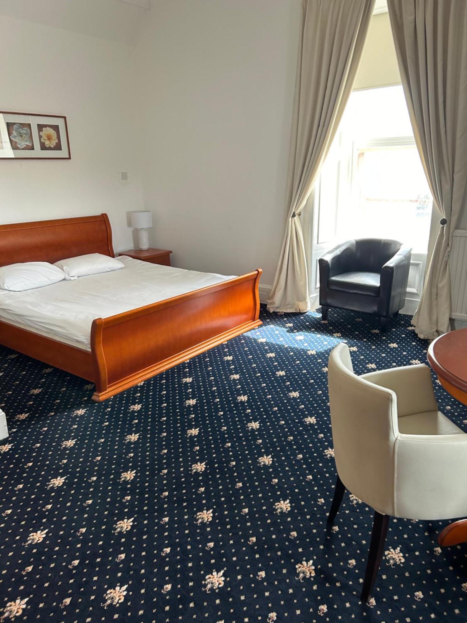 Adamton Country House Hotel Prestwick Buitenkant foto