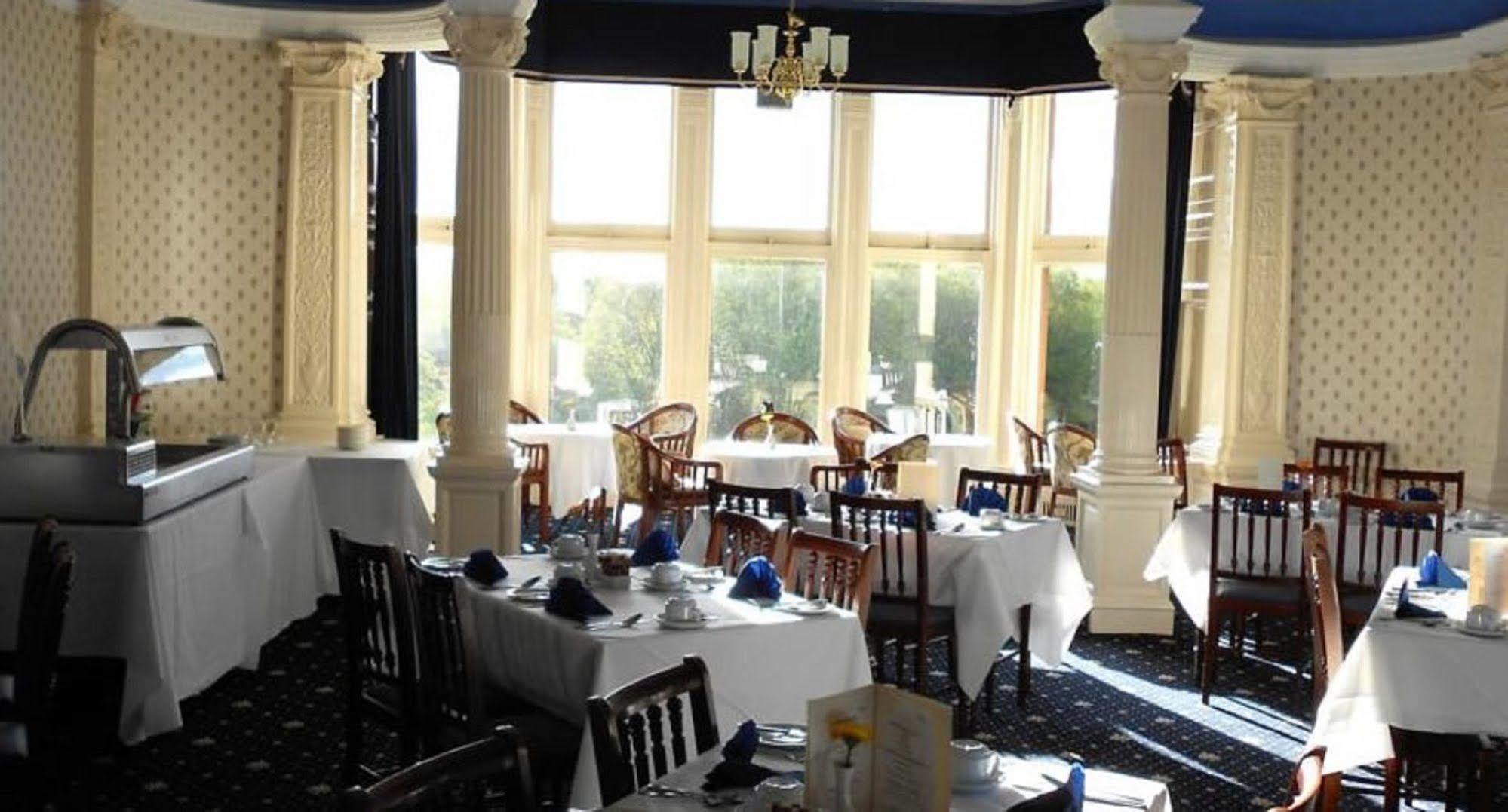 Adamton Country House Hotel Prestwick Buitenkant foto